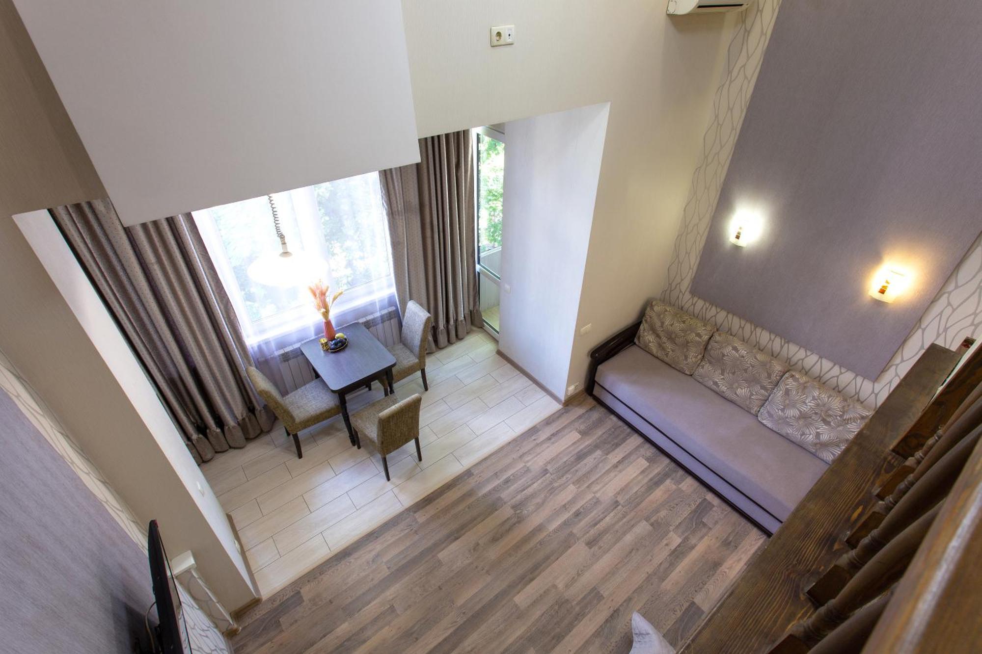 Royal Apartment On Pushkinskaya Kharkiv Eksteriør billede