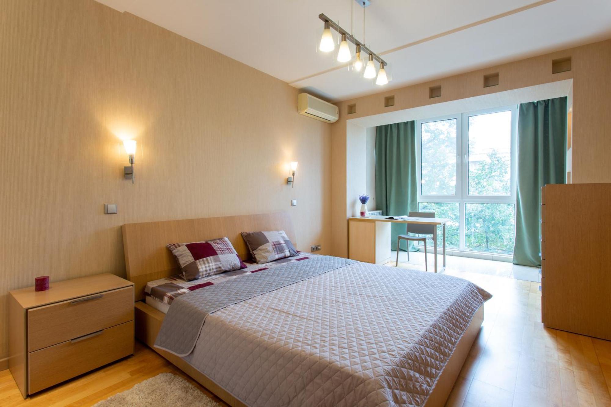 Royal Apartment On Pushkinskaya Kharkiv Eksteriør billede