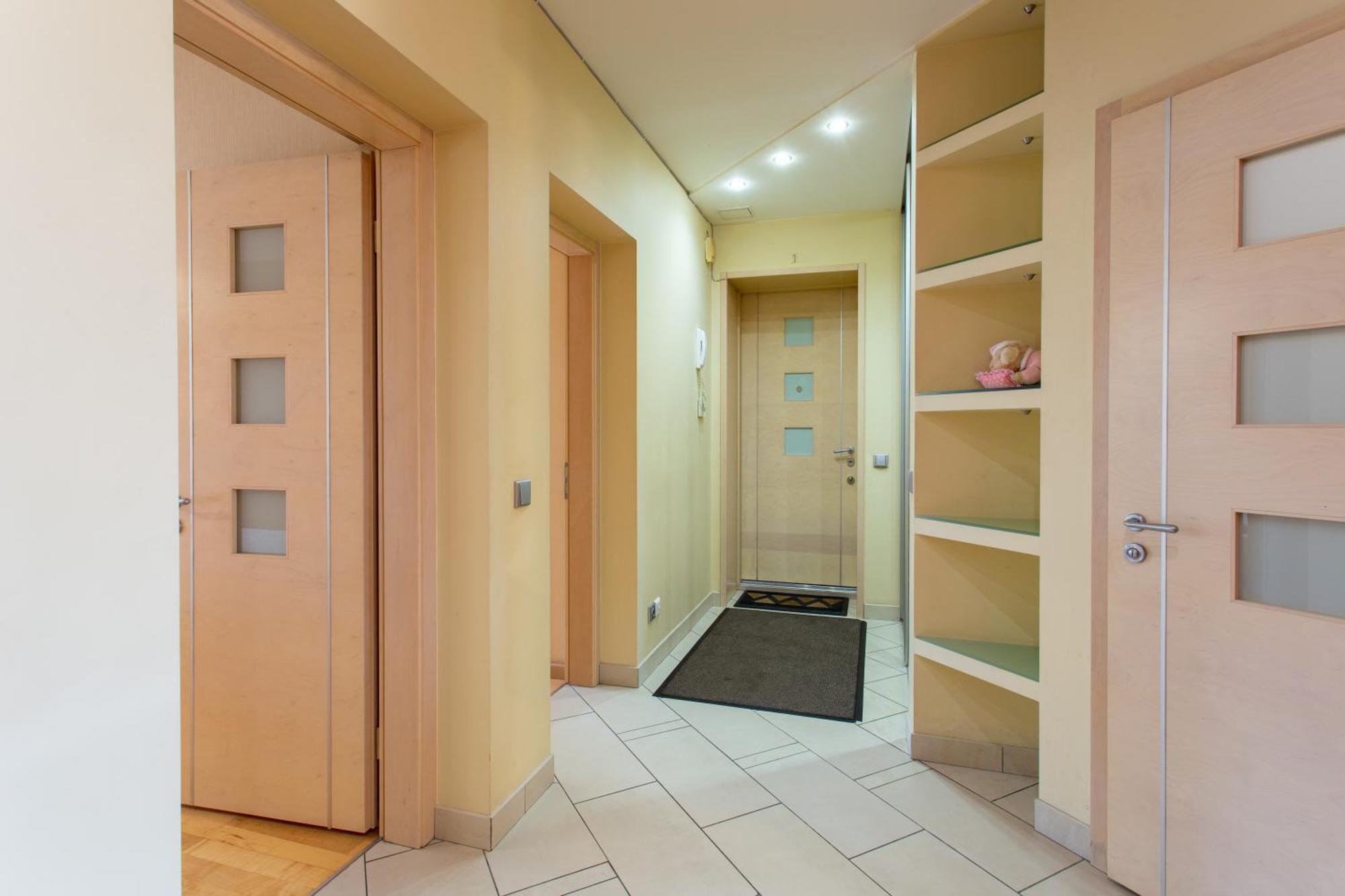 Royal Apartment On Pushkinskaya Kharkiv Eksteriør billede
